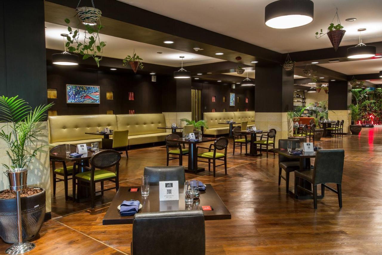 Crowne Plaza Riyadh - Rdc Hotel & Convention By Ihg מראה חיצוני תמונה The interior of the restaurant