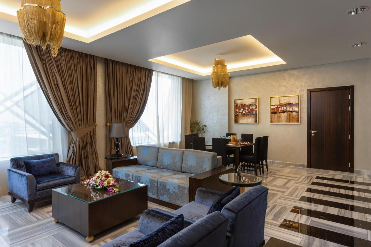 Crowne Plaza Riyadh - Rdc Hotel & Convention By Ihg מראה חיצוני תמונה