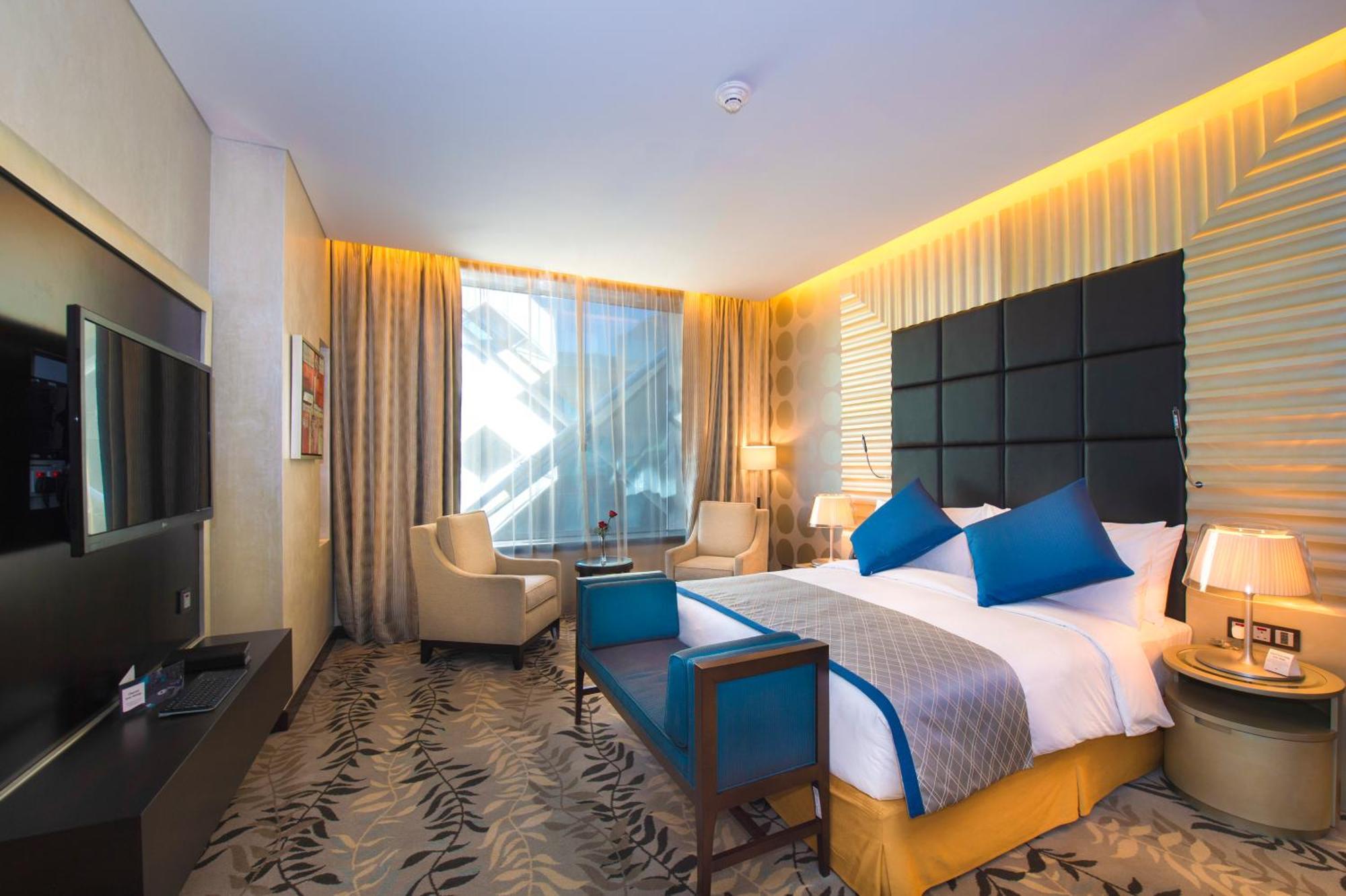 Crowne Plaza Riyadh - Rdc Hotel & Convention By Ihg מראה חיצוני תמונה Deluxe room